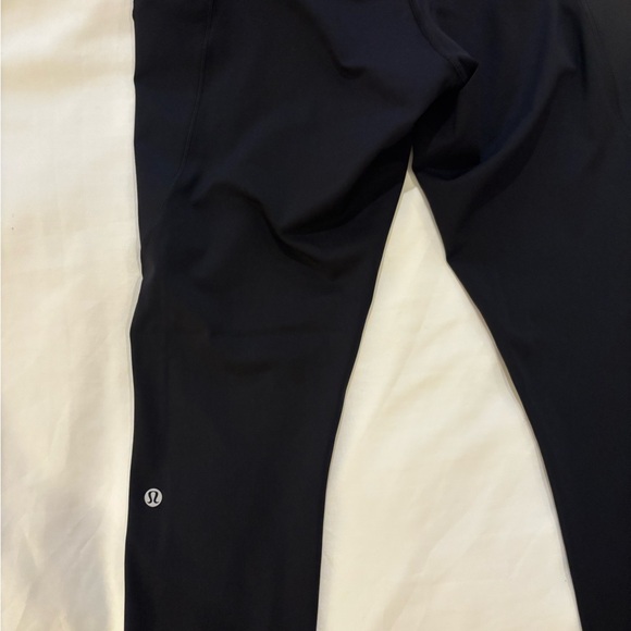 Lululemon Fast and Free Leggings - Picture 2 of 5